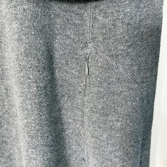 Uber soft and comfy Athelta sweater dress with zip pockets size XS - Picture 3 of 6